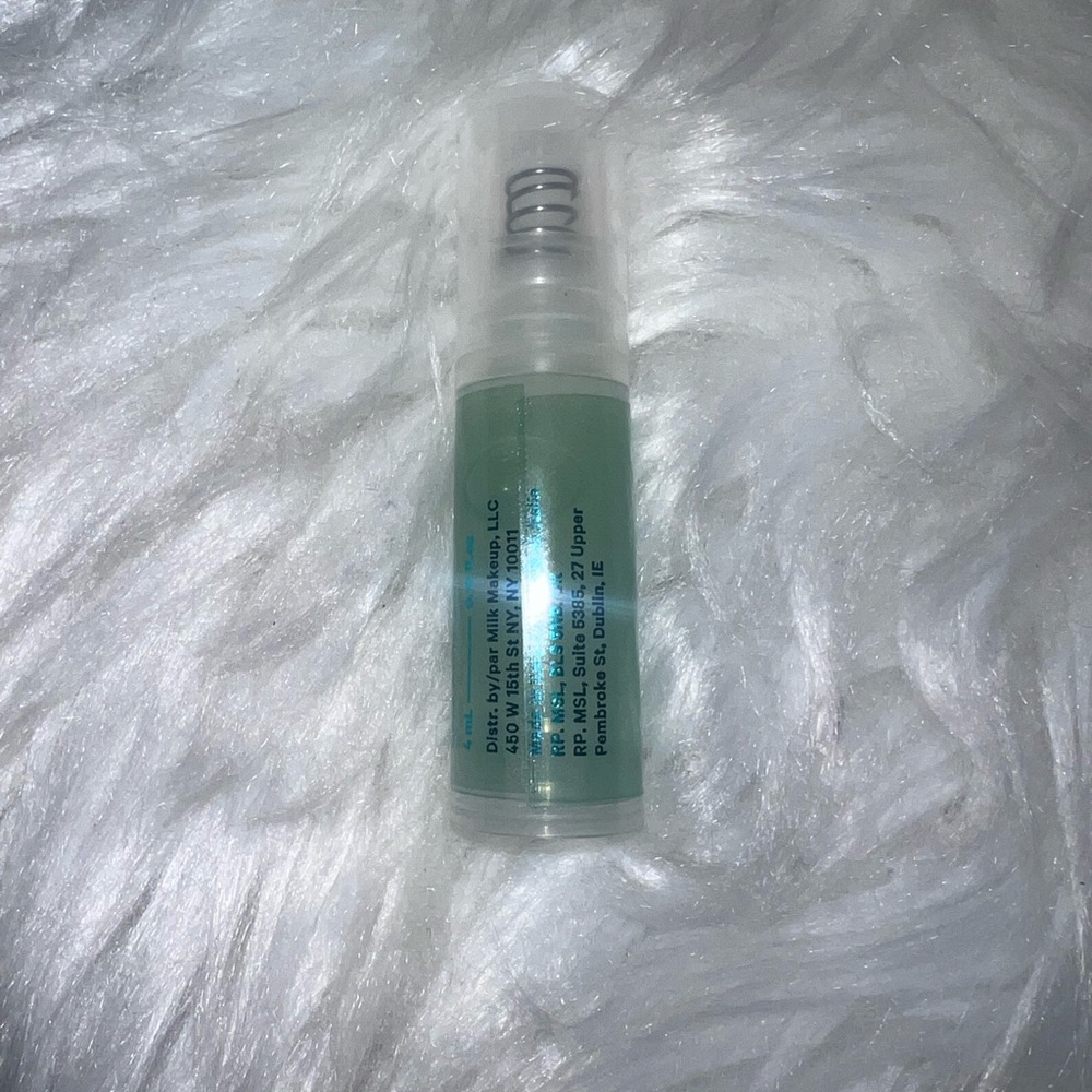 Milk Makeup Hydro Grip Primer 4ml Travel size - Picture 2 of 2
